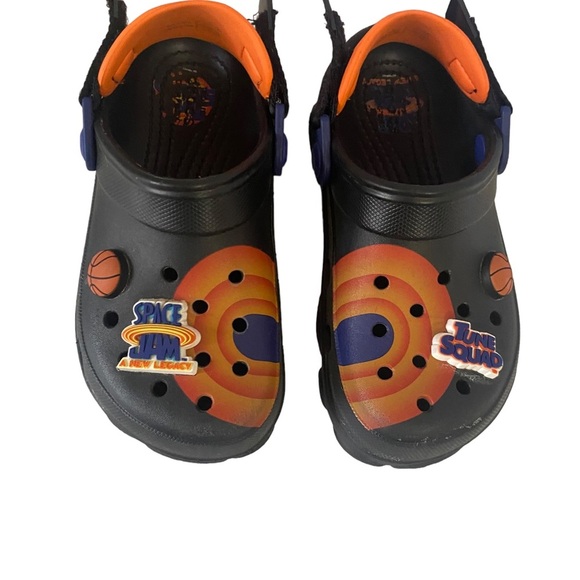 Crocs Space Jam Looney Toon Squad
Size Child 1 Shoes Lebron James Movie - Picture 7 of 16